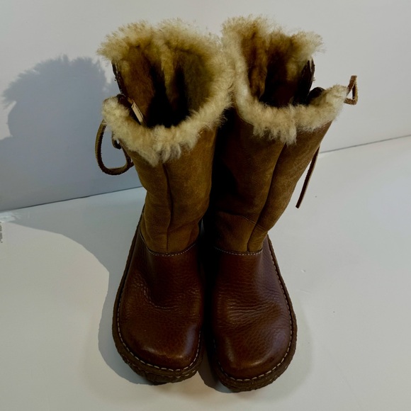 Born Yuma Chestnut Leather Shearling Lace-Up  Boot Gum Sole W6647 Sz 6/EU 36.5 - Picture 3 of 8